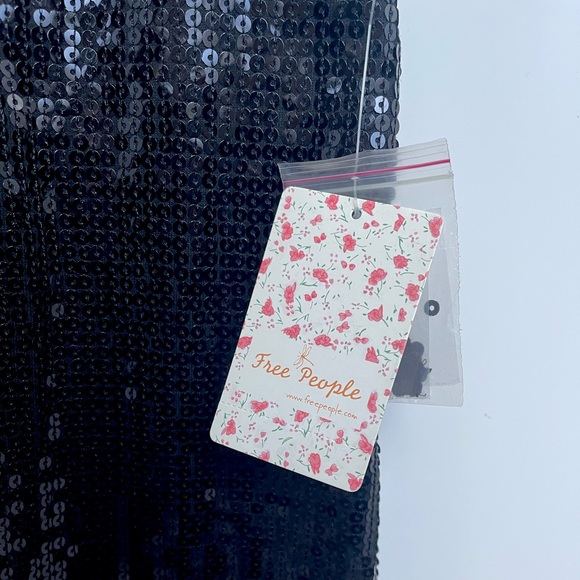 ⭐️Host Pick⭐️ BNWT Free People Mini Sequin Sparkle Cocktail Low Back Party Dress - Picture 4 of 9